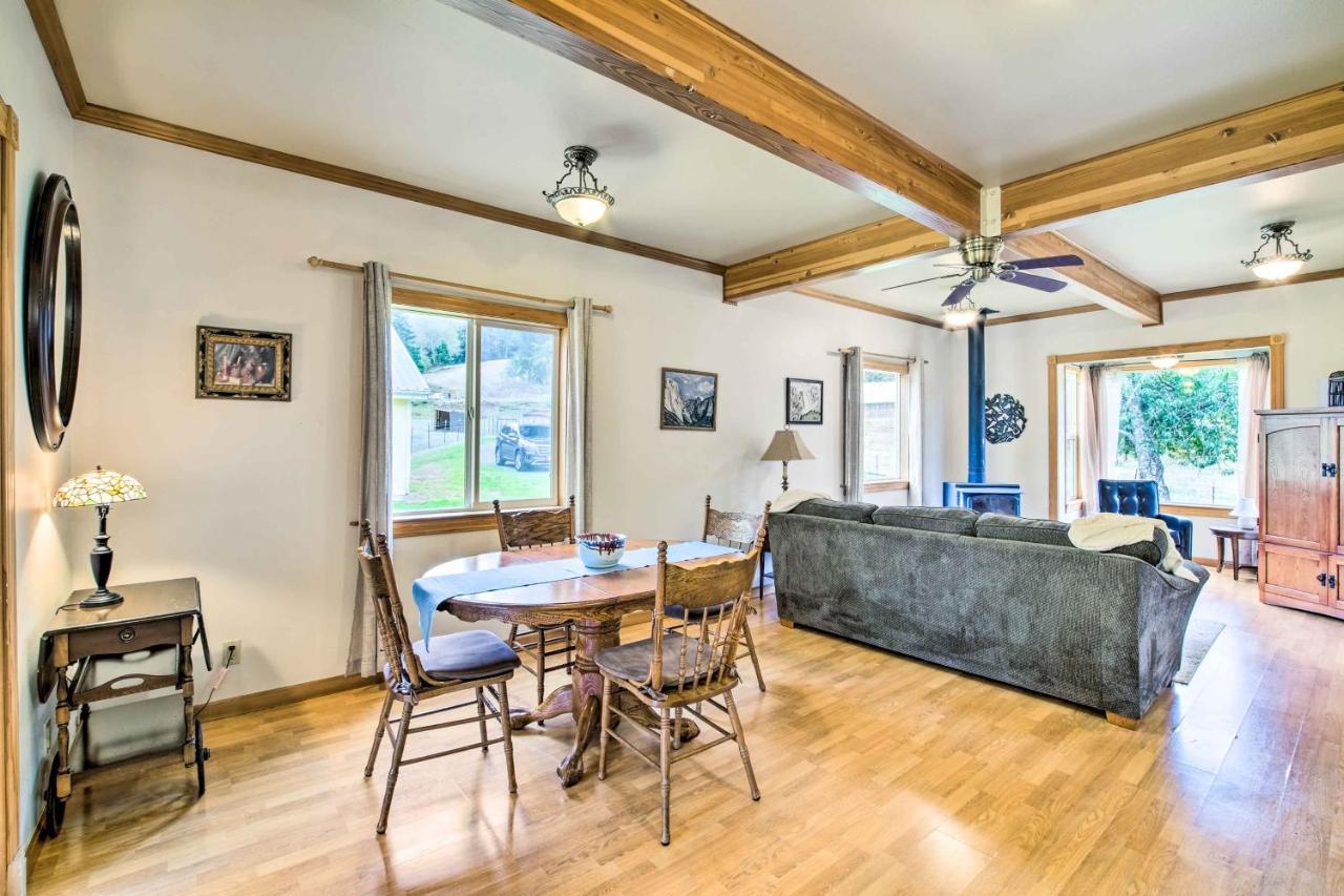 Quaint Coquille Getaway Near Beaches And Parks! 外观 照片