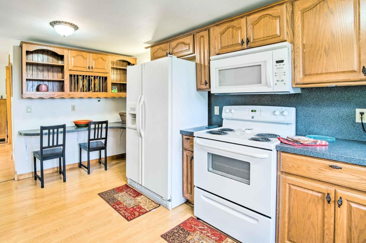 Quaint Coquille Getaway Near Beaches And Parks! 外观 照片